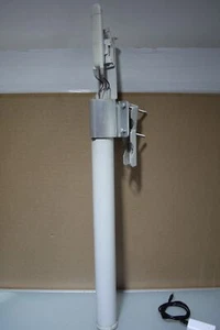 Antenne omni Ubiquiti airMAX Middle Gain + antenne sectorielle Unifi AC Mesh - Photo 1/9