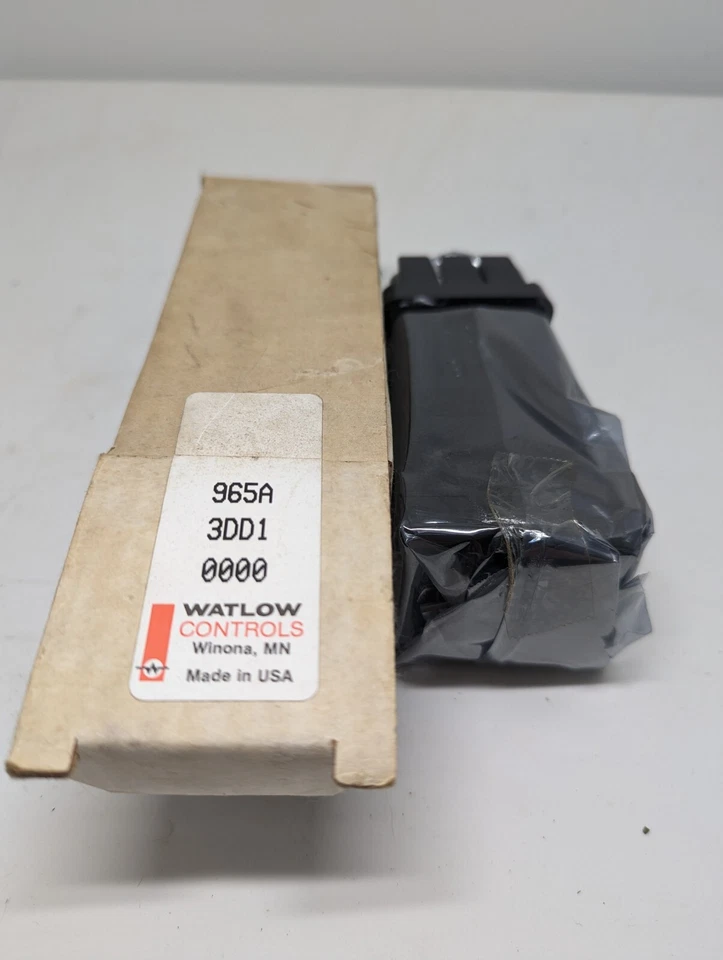 New WATLOW 965A-3DD1-0000 TEMPERATURE/PROCESS CONTROLLER SERIES 965 - Image 1 of 1