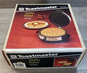 Vintage 70s/80s Toastmaster Waffle Iron Maker Model W252 New in Open Box perfect - Picture 1 of 8