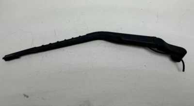 2007-2013 CHEVY SILVERADO/GMC SIERRA DRIVER FRONT WIPER ARM P/N 24030988 OEM - Image 1 of 4