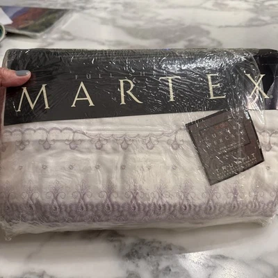 New Sealed Vintage Martex Danielle Lace Lilac 200 Luxury Percale Full Sheet Set - Image 1 of 4