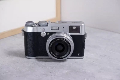 Fujifilm X100T 16.3MP 23mm f/2 Fixed Lens Compact Digital Camera -English - Image 1 of 4