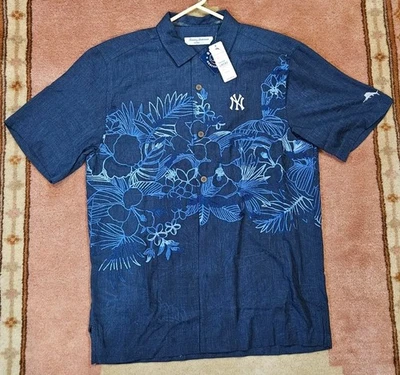 Tommy Bahama NY Yankees Men's Hawaiian Shirt IslandZone Silk MLB New w Tags S/M - Image 1 of 4