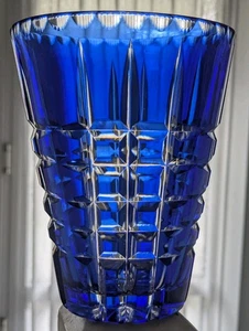 WEBB CORBETT CRYSTAL COBALT BLUE OVERLAY CUT GLASS VASE.SUPERB EXAMPLE.2KG - Picture 1 of 16