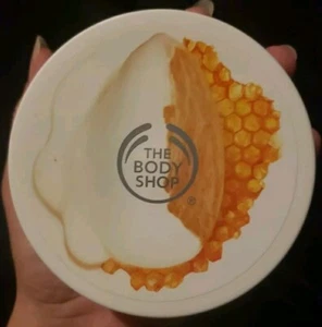 The Body Shop ALMOND MILK & HONEY Body Butter 6.9oz. DRY SENSITIVE SKIN Calming - Picture 1 of 2