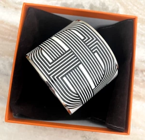 HERMES Extra Wide Enamel Black & White Abstract Bangle Bracelet With Box - Picture 1 of 8