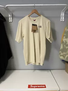 The Nort Face T–Shirt Für Damen in Gr. S NEU mit Etikett ! - Bild 1 von 4