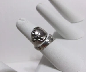 Vintage Wm. A. ROGERS Flower Spoon Ring ONEIDA LTD SILVER-PLATED WRAP BYPASS - Picture 1 of 16