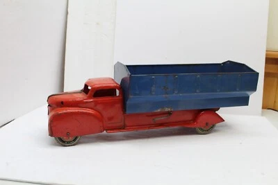 Camión de volteo de acero prensado carbón grano grande Marx de colección 21" de largo Foto 1 de 4