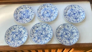Six Tettau Strawflower Blue & White Dessert Plates 5 7/8 inches diameter As Is - Picture 1 of 11