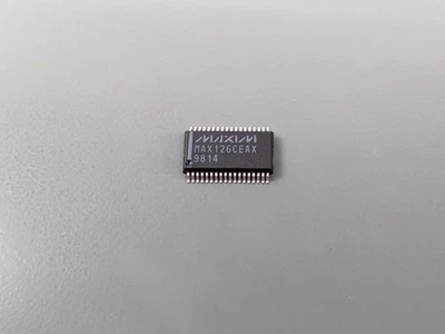 Maxim MAX126 2x4 通道 14 位数据采集系统 IC,SMD — 第 1/2 张图片