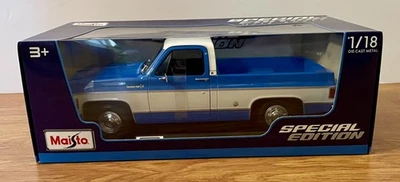 Camión Chevrolet C10 Cheyenne Super Pick-up 1974 Maisto 1:18 carrocería cuadrada azul nuevo Foto 1 de 4