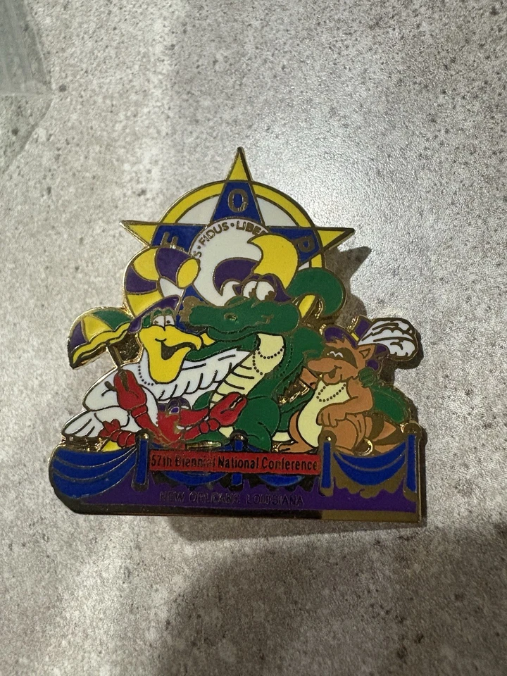Pin de la Conferencia Nacional FOP Orden Fraternal de Policía 2005. Nueva Orleans 2005 Foto 1 de 1