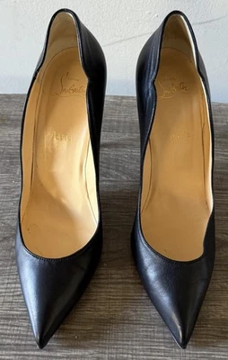 Christian Louboutin Negro 42 Tacones Foto 1 de 4