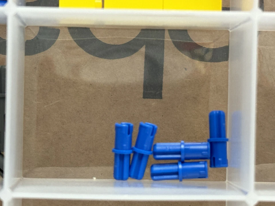 LEGO Parts - Blue Technic, Axle 1L with Pin - No 43093 - QTY 5 - Image 1 of 1
