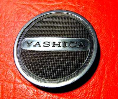 Yashica Vintege 48mm ID Slip On Front Lens Cap. - Image 1 of 2