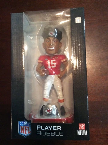 Patrick Mahomes Kansas City Chiefs Super Bowl LIV Champions Bobblehead NFL NIB Cover