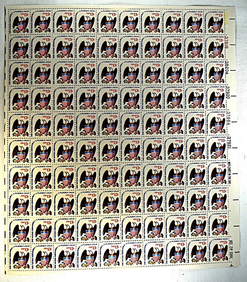 US STAMPS SCOTT #1596 EAGLE & SHIELD 13C FULL SHEET MNH, 1975 - Image 1 of 2