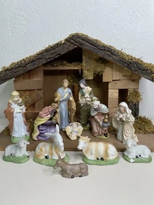 12 piece porcelain nativity set with wooden manger decorated baby jesus mary ++ - Picture 1 of 8