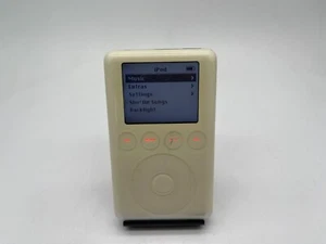 Apple iPod Classic 3rd Generation White 20GB A1040 FULLY WORKING/FREE SHIPPING - Picture 1 of 8