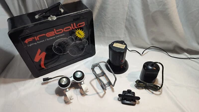 BOLAS DE FUEGO ESPECIALIZADAS - EDICIÓN DEPORTIVA - Faros para ciclismo - Montajes personalizados Foto 1 de 4
