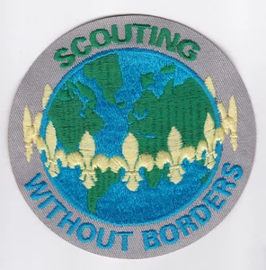 SCOUTS OF CANADA / CANADIAN - SCOUTING WITHOUT BORDERS Souvenir Scout Patch - Picture 1 of 1