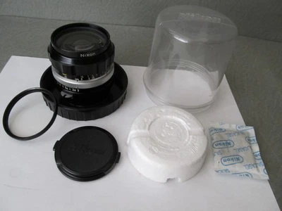 Lente Nikon Nikkor-O automática 35 mm f/2 sin IA Foto 1 de 4