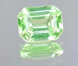 8.45 Ct Natural Green Peridot Emerald Shape VVS Pak Gemstone AGL Certified - Picture 1 of 8