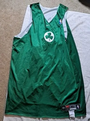 Vintage Nike NBA Boston Celtics Reversible Practice Basketball Jersey Clover XL - Image 1 of 4