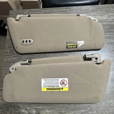 00-02 NAVEGADOR / EXPEDICIÓN Juego de parasoles lado izquierdo conductor derecho pasajero bronceado Foto 1 de 4