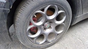 17-19 Alfa Romeo Giulia WHEEL RIM 17'' INCH 7.5J ET33 OEM AAA CLEAN - Picture 1 of 12