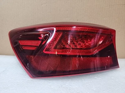 💥2019 2020 2021 KIA FORTE LH CUARTO DE CONDUCTOR PANEL LUZ TRASERA OEM Foto 1 de 4