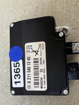 MERCEDES BENZ OEM W211 E320 E350 E500 REAR TRUNK BATTERY LOAD MODULE 2003-2009 - Image 1 of 4
