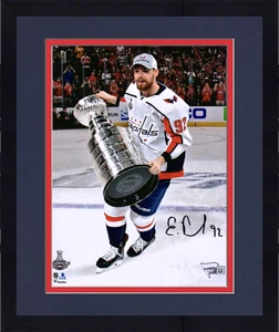 Frmd Evgeny Kuznetsov Washington Capitals Signed 8" x 10" Raising Cup Photo - Picture 1 of 1