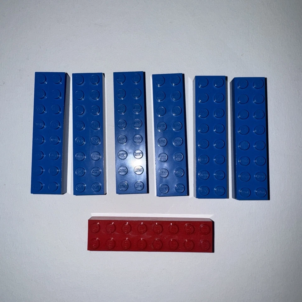 LEGO® Basic Steine 4 x 2x8x1 6mal Blau 1mal Rot Vintage Alt - Bild 1 von 1