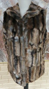 NWT GORGEOUS WOMAN'S SZ PL LAURA ASHLEY PARISIAN CAFE FAUX FUR PLUSH VEST  - Picture 1 of 5