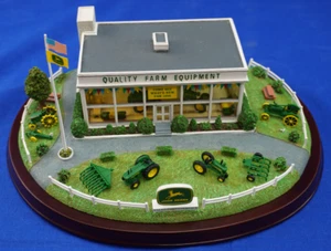 Danbury Mint John Deere Dealership circa: 1958 (S12) - Picture 1 of 24