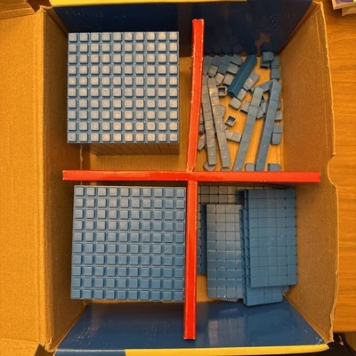 Learning Resources Interlocking Base 10 Blocks Starter Set complete - Image 1 of 4