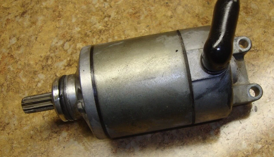 Suzuki GSX-R750 GSXR 750 GSXR750 2004 motor de arranque eléctrico 04 Foto 1 de 1