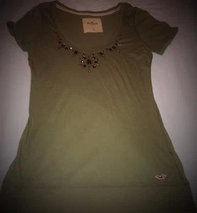 JUNIOR MED HOLLISTER OLIVE GREEN JEWEL EMBELLISHED S/S SHIRT LAYER COTTON KNIT - Picture 1 of 5