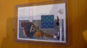 JAMAL MASHBURN 02/03 SP Game Used Edition # 8 2-Color Patch Jersey türkis/blau - Bild 1 von 1