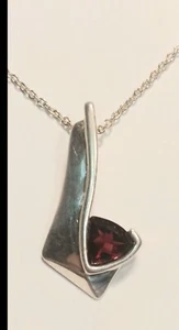Vintage Sterling Silver And Red Garnet Pendant Necklace 18" Long - Picture 1 of 6