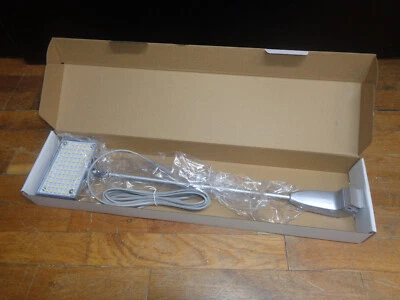 Led Strahler Messestrahler Langarmstrahler Lampe Octanorm M 1499  mit Adapter - Bild 1 von 4