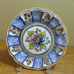 TALAVERA Mexican Pottery Scalloped Edge PLATE Blue White Hand Painted Signed 7" - Picture 1 of 5