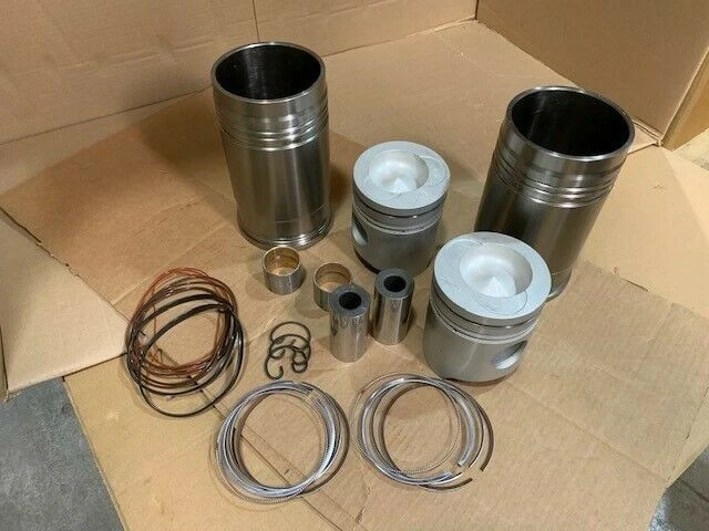 MITSUBISHI CYLINDER LINER KIT ME051633 NEW OEM - Image 1 of 2
