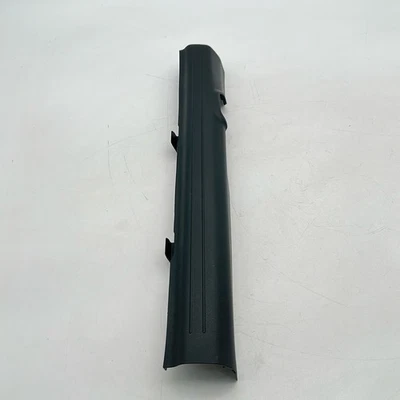 HYUNDAI TUCSON 2025 umbral de puerta delantera derecha placa de desgaste moldura OEM 85880-CW500 Foto 1 de 4