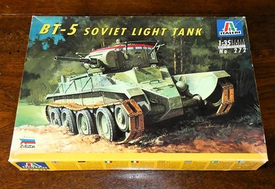 Italeri 272 BT-5 Tanque Ligero Soviético Rusia Tanque Militar Kit Modelo 1:35 Foto 1 de 4