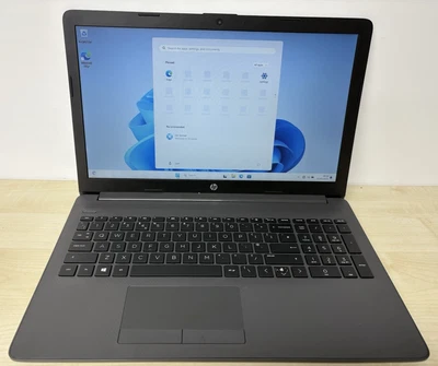 HP Laptop 250 G7 15.6" Intel Celeron N4020 8GB RAM 118GB SSD Missing Key Win 11 - Image 1 of 4