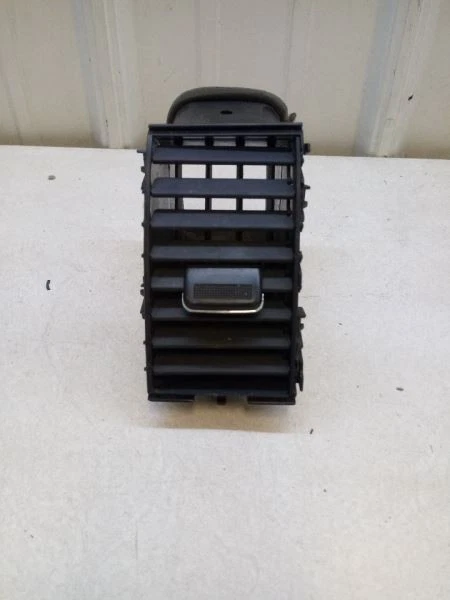 Toyota Prius 2004-09 delantero derecho paso aire acondicionado ventilación 55063-47010 excelente fabricante de equipos originales EE. UU. Foto 1 de 4