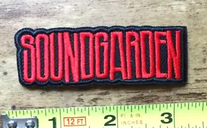 Soundgarden Patch Iron On Sew Música Rock Metal Memorabilia Punk Regalo - Imagen 1 de 1